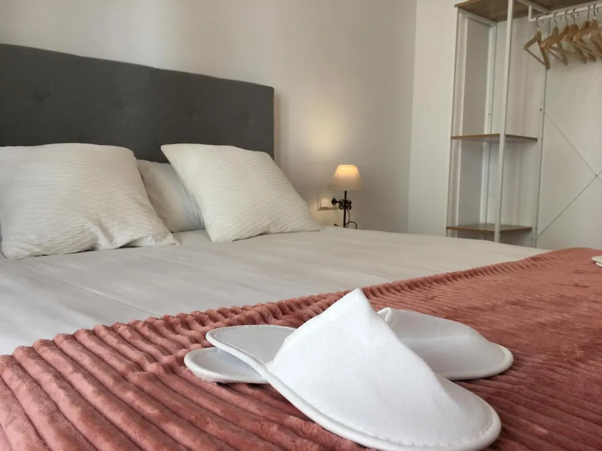 Apartamentos Baiti Ρόντα 0*,