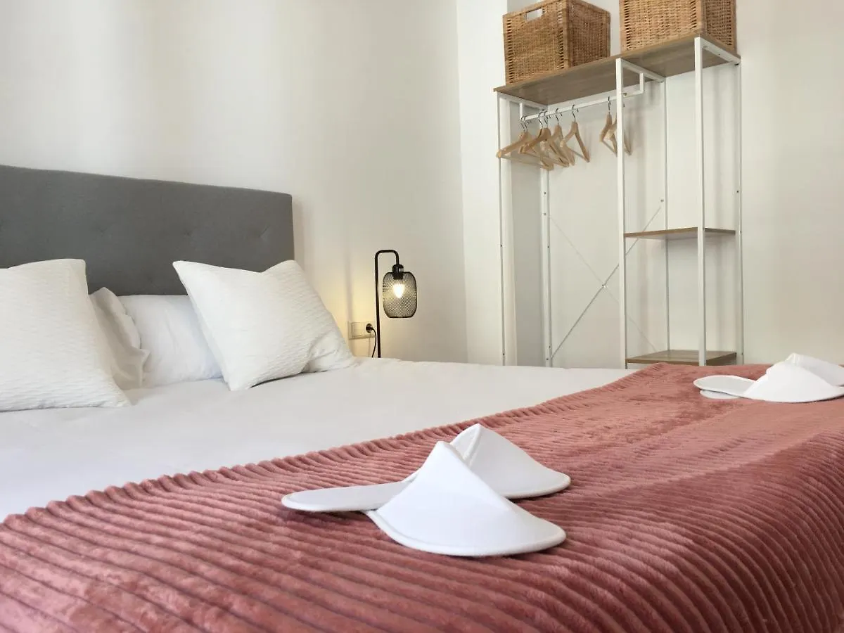 Διαμέρισμα Apartamentos Baiti Ρόντα