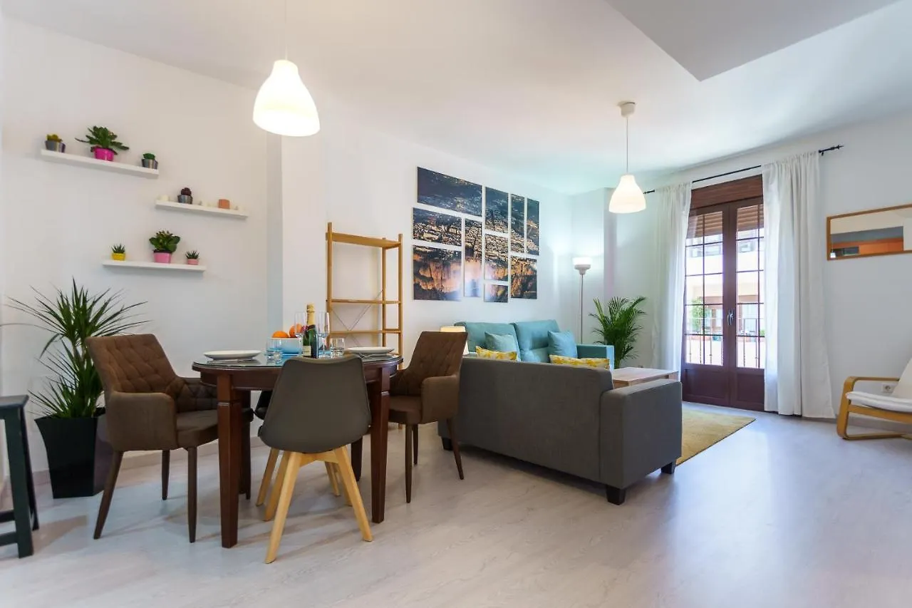 Apartamentos Baiti Ρόντα